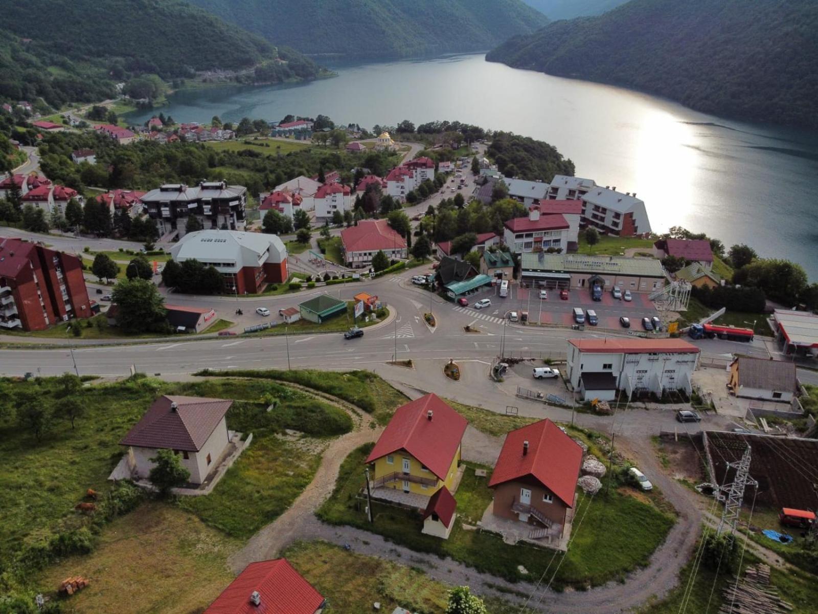 Апартаменты Apartman Ognjenovic Плужине Экстерьер фото